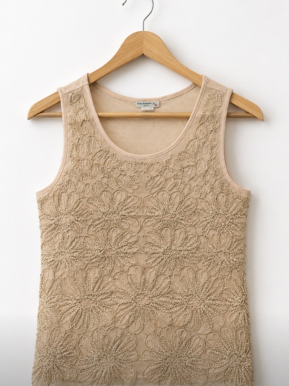 Vivid Importers of NY Beaded Floral Tank Top | Size S/M | Beige Nude
